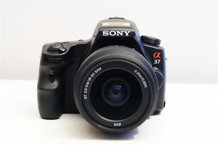 Sony SLT-A37 (9).jpg